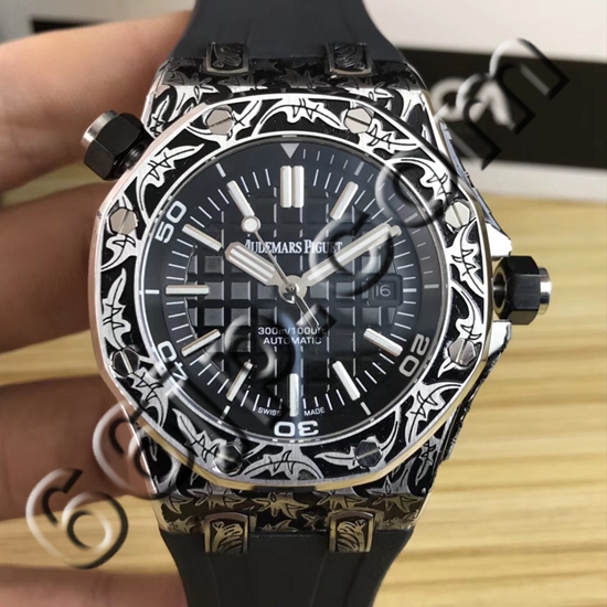 オーデマピゲ時計正面デザイン